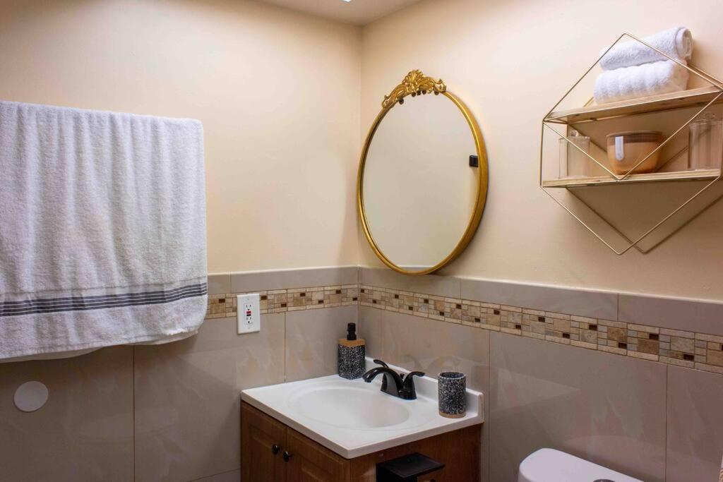 The Green Door Bungalow North North Naples Extérieur photo